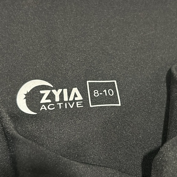 ZYIA Size 8-10 black workout/everyday comfy pants - Picture 2 of 7